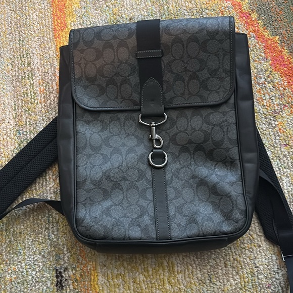 Coach Blaine Backpack In Signature Canvas - Picture 6 of 7